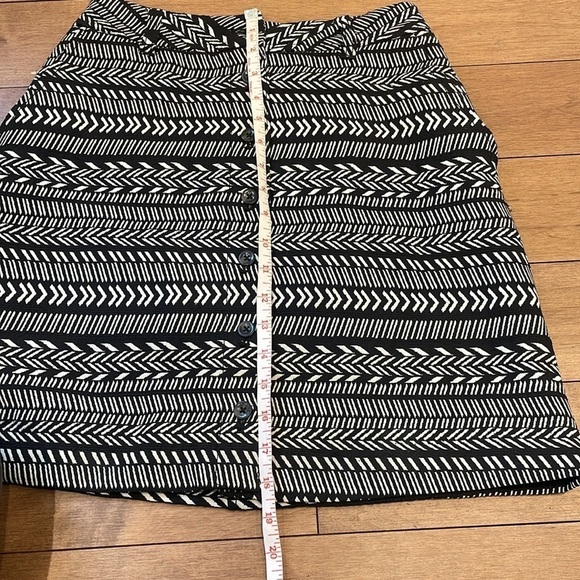 Anthropologie Maeve Fieldnotes button front Black White Tribal Striped Skirt 2 - Picture 13 of 14